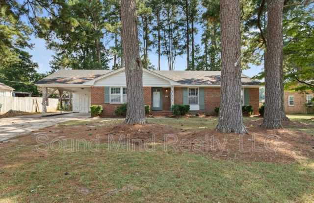 1821 Oakdale Drive West - 1821 Oakdale Drive West, Wilson, NC 27893