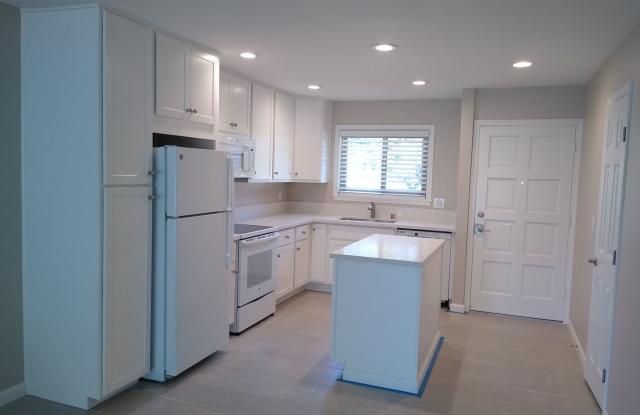 Relaxed Coastal Living in 55+ Encinitas Community – 1616 Forestdale Drive - 1616 Forestdale Drive, Encinitas, CA 92024