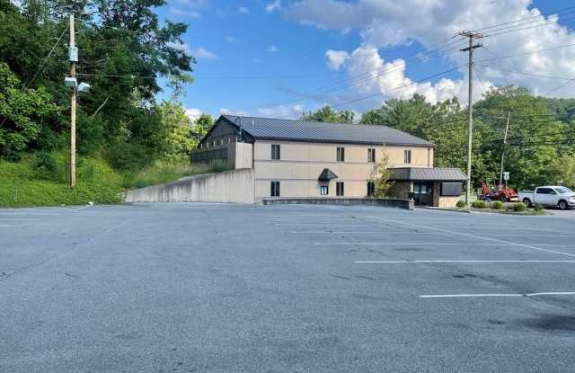 725 RITTER DR photos photos
