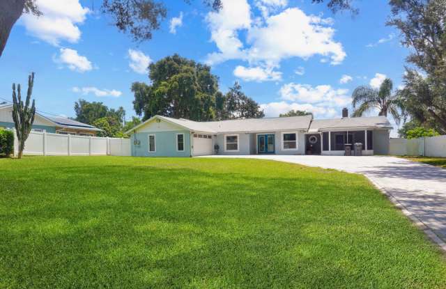 Single Family Home Near Legoland Now Available! photos photos