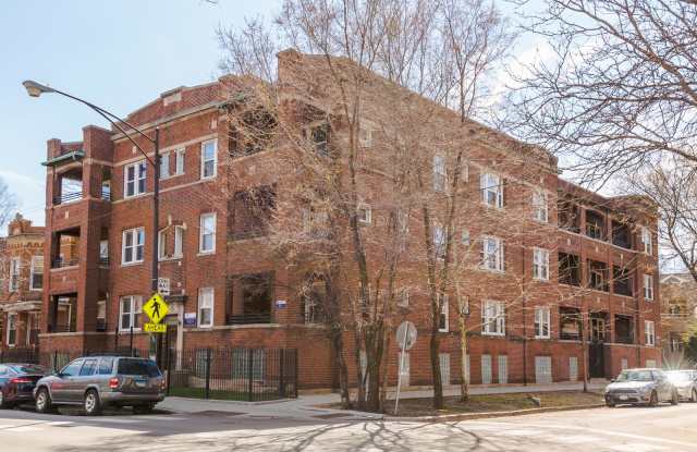 3409 W Parker Gallery 3