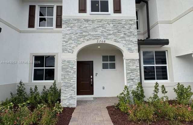 2708 SE 26th Ave photos photos