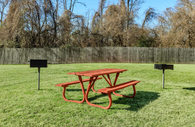 Riverstone Apartments Gallery 2