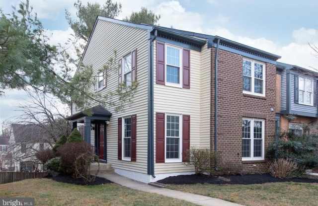 10622 TUPPENCE Court photos photos