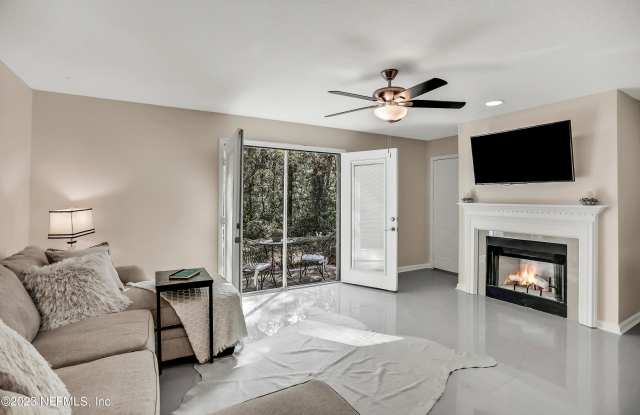 13715 RICHMOND PARK Drive N unit: 1103 photos photos