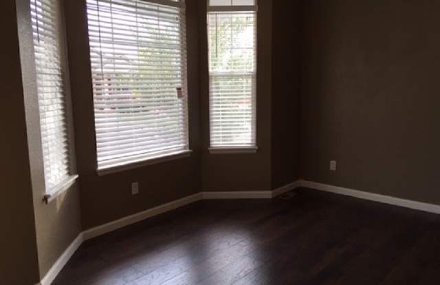 3958 Lazy K Drive Gallery 3