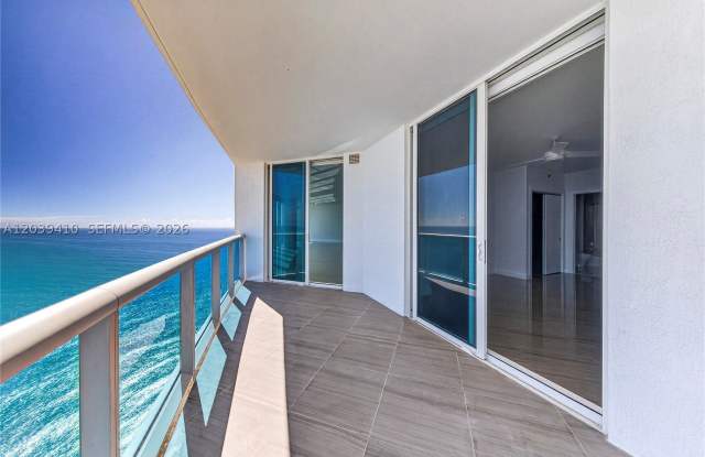2711 S OCEAN DR Gallery 4