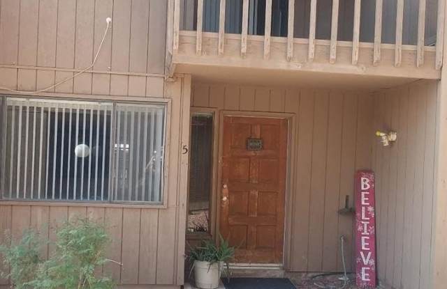 833 S AVE A photos photos