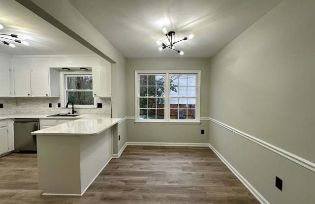 1401 Longbrook Drive Gallery 4