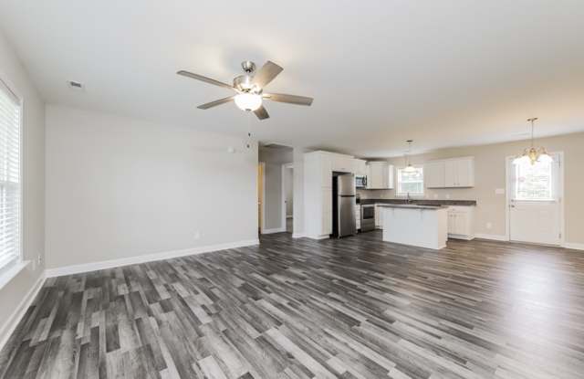 174 Mack Trail Gallery 3