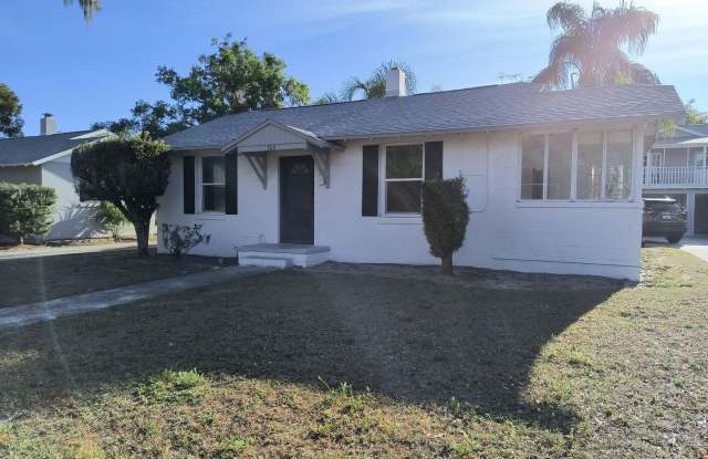 Great location, near downtown Leesburg photos photos