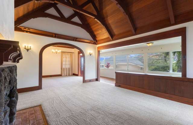 Charming Home in Manoa – Spacious & Peaceful Living photos photos