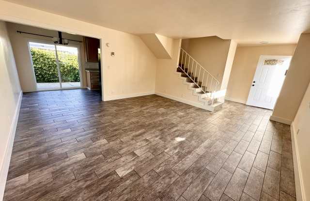 1020 Olive Street photos photos