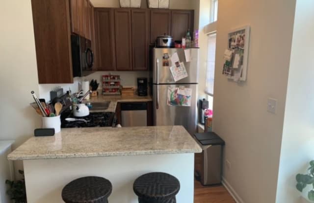 1924 N Damen Ave 2 - 1924 North Damen Avenue, Chicago, IL 60647