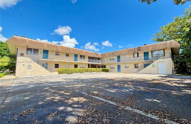 15391 S Dixie Hwy photos photos