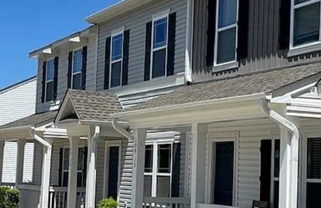 209 Banbury Ln - 25 Gallery 3