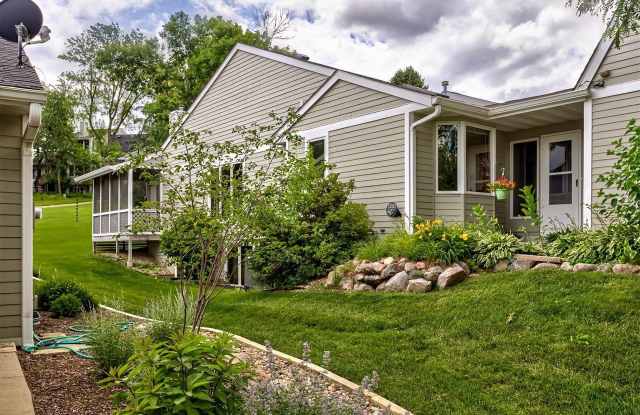 4012 Fletcher Boulevard Gallery 1
