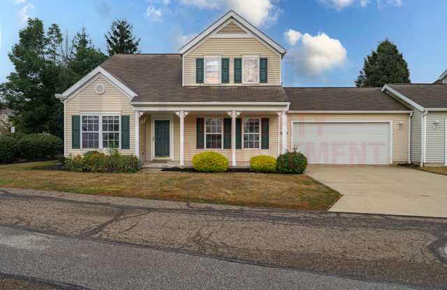 Beautifully maintained 2 Bed 2 Bath Home in Portage Lakes Gallery 1