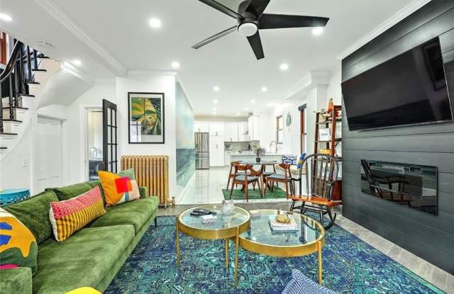 27 S Baptist Street photos photos