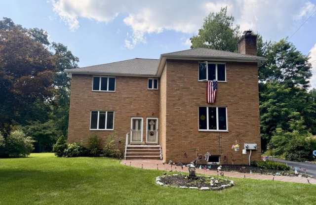 110 Baron De Hirsch Road photos photos