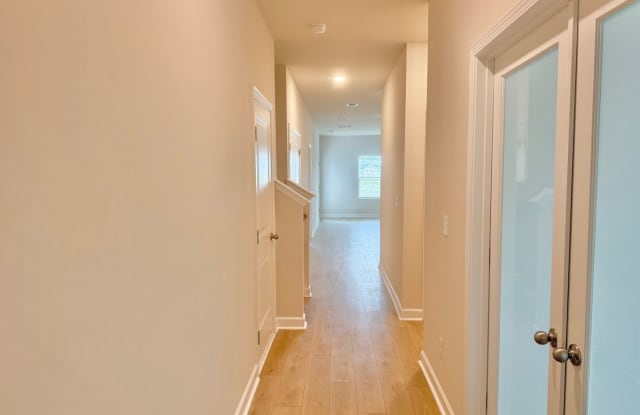 RENT SPECIAL- New construction 3 bed, 3 bath townhome Gallery 3