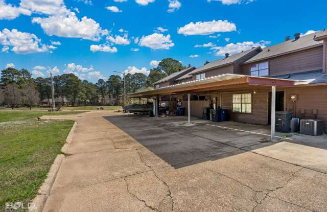 Check Out this 2 bed 2 bath!! - 6000 Buncombe Road, Shreveport, LA 71129 Check Out this 2 bed 2 bath!! - 6000 Buncombe Road, Shreveport, LA 71129