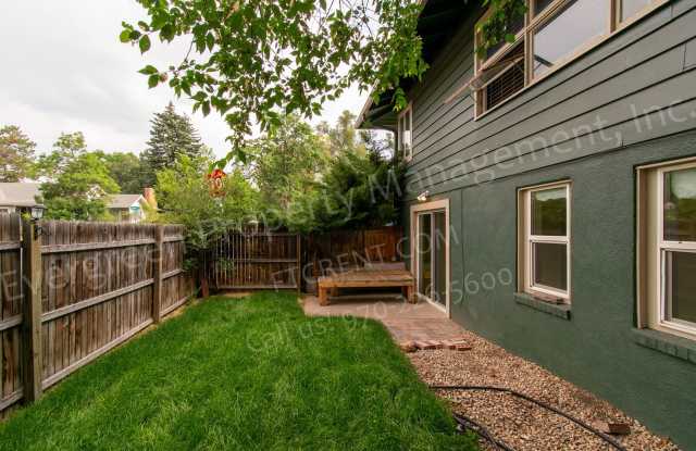 Updated 2 bedroom duplex in central Fort Collins.  Available NOW! photos photos