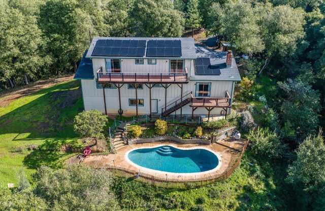 17780 Redberry Ln - 17780 Redberry Lane, Amador County, CA 95642