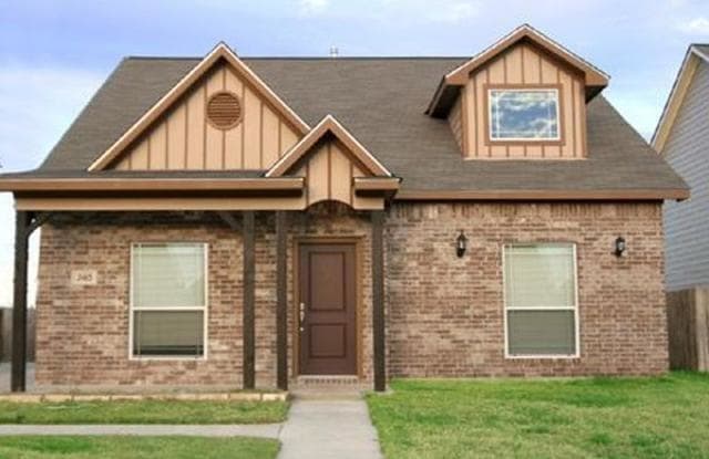 2485 Horse Shoe Drive - 2485 Horse Shoe Drive, College Station, TX 77845