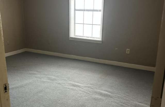 240 Sawmill Drive Gallery 4