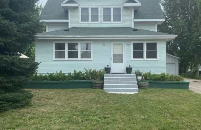 Charming 4-Bedroom Home in Stanton – Your Dream Backyard Awaits! photos photos
