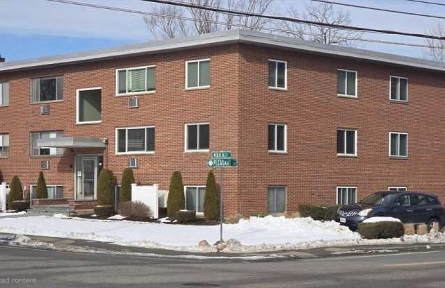 194 Lincoln St unit: 4 photos photos