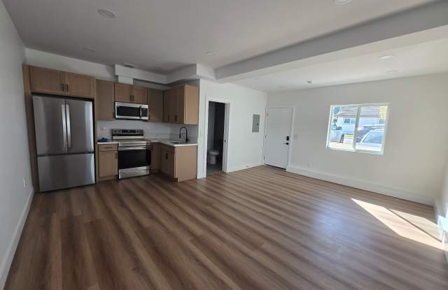 5387 Brockbank Pl Gallery 4