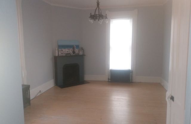17 Lafayette Avenue Southeast photos photos