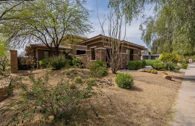 Gorgeous 3 bed, 2.5 bath with pool and views in Sonoran Foothills! - 32214 North 16th Avenue, Phoenix, AZ 85085