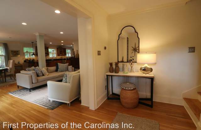 3842 Rhodes Ave. Gallery 4
