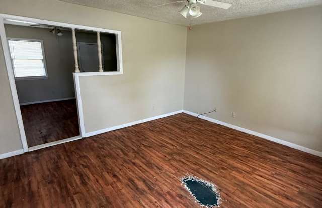 3016 E 3rd Pl photos photos