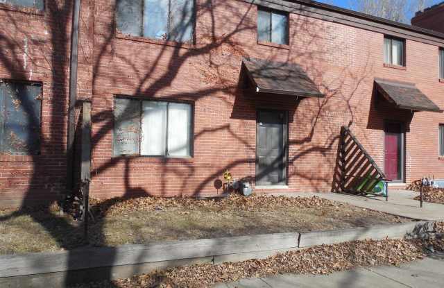 2005 Edward R Danner Plaza photos photos