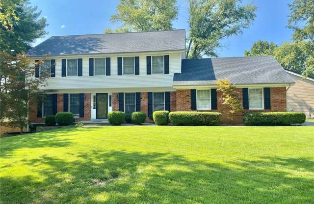 677 Clovertrail Drive - 677 Clovertrail Drive, Chesterfield, MO 63017
