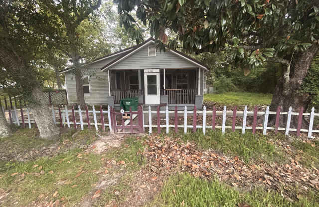 8334 East Railroad Avenue Gallery 1