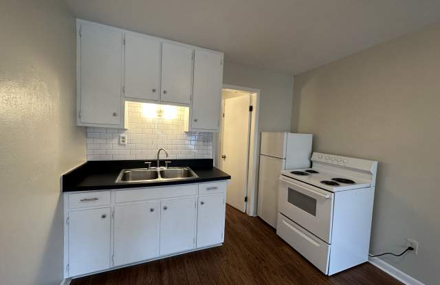 6995 W 200 N Gallery 4