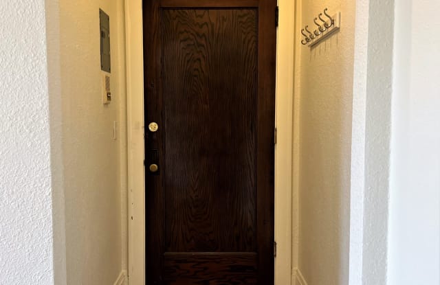 Randolph Apartments Gallery 3