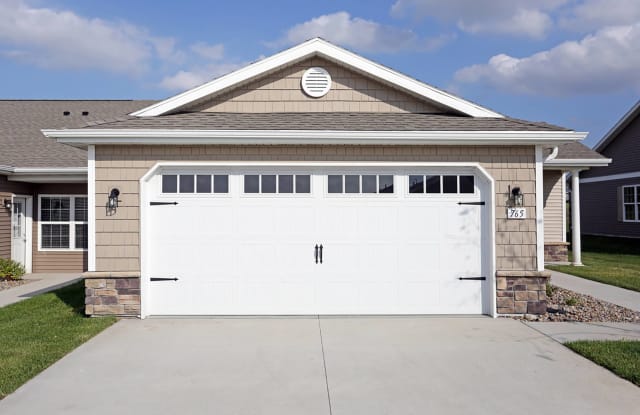 Redwood Waukee Douglas Parkway photos photos