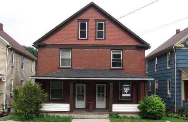 525 Vickroy Avenue photos photos