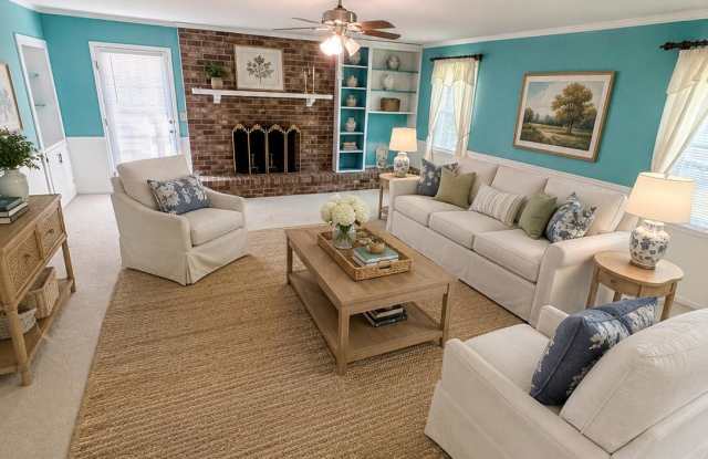 733 Hillwood Drive Gallery 2