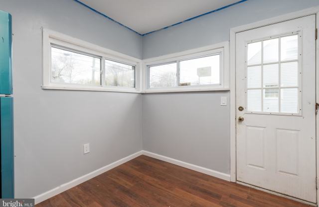 20 FARRELL AVENUE Gallery 4