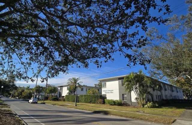 525 9TH AVENUE N - 525 9th Avenue North, St. Petersburg, FL 33701