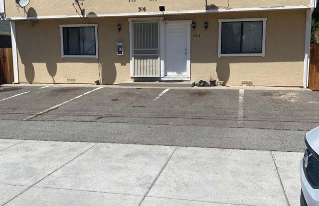 316 Roberts St - 316 Roberts Street, Reno, NV 89502
