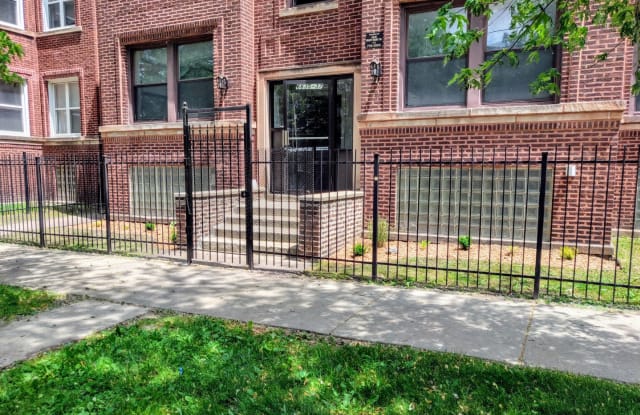 6635 South Ellis Avenue - 6635 South Ellis Avenue, Chicago, IL 60637