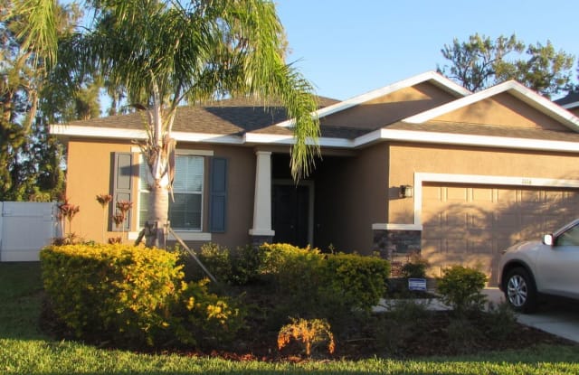 1116 Lauren Manor - 1116 Lauren Manor Loop, Ruskin, FL 33570